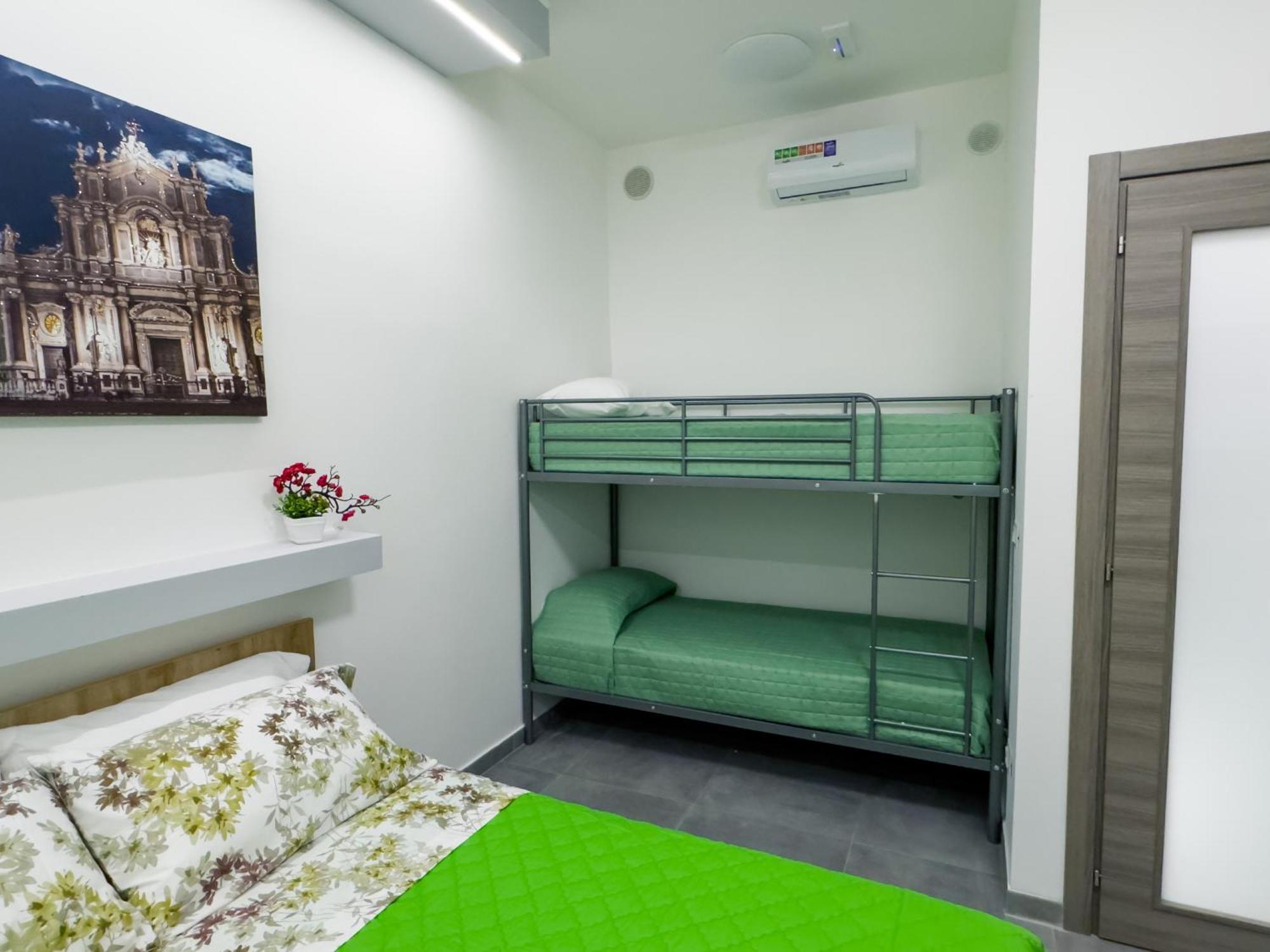 La Pescheria - Mini Apartments Катанія Номер фото